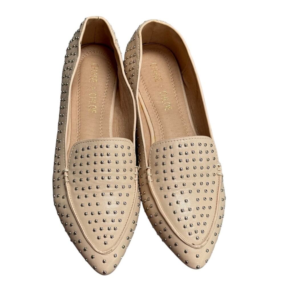 Chase + Chloe Beige Studded Pointed Toe Faux Leather Slip On Flats Size 6 - Picture 2 of 10